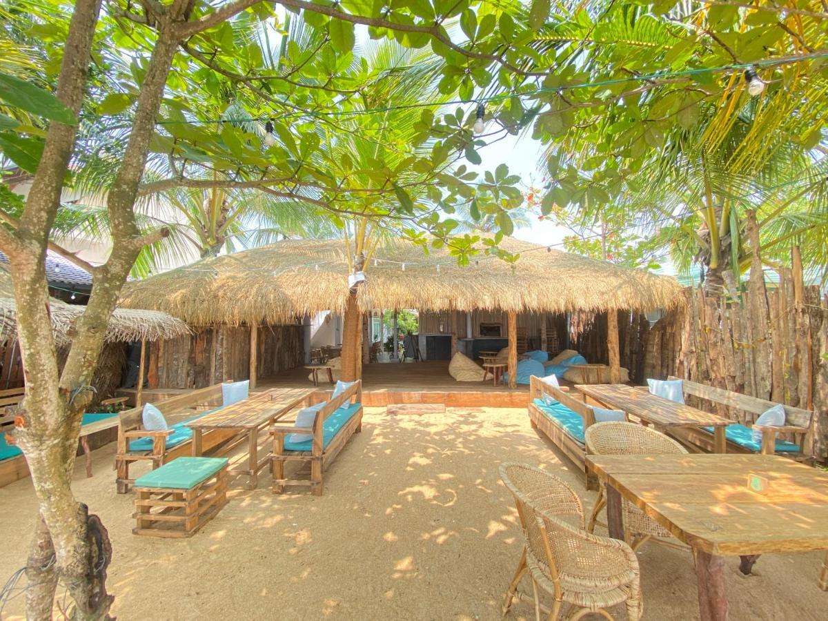 Sky Breeze Unawatuna Exterior foto