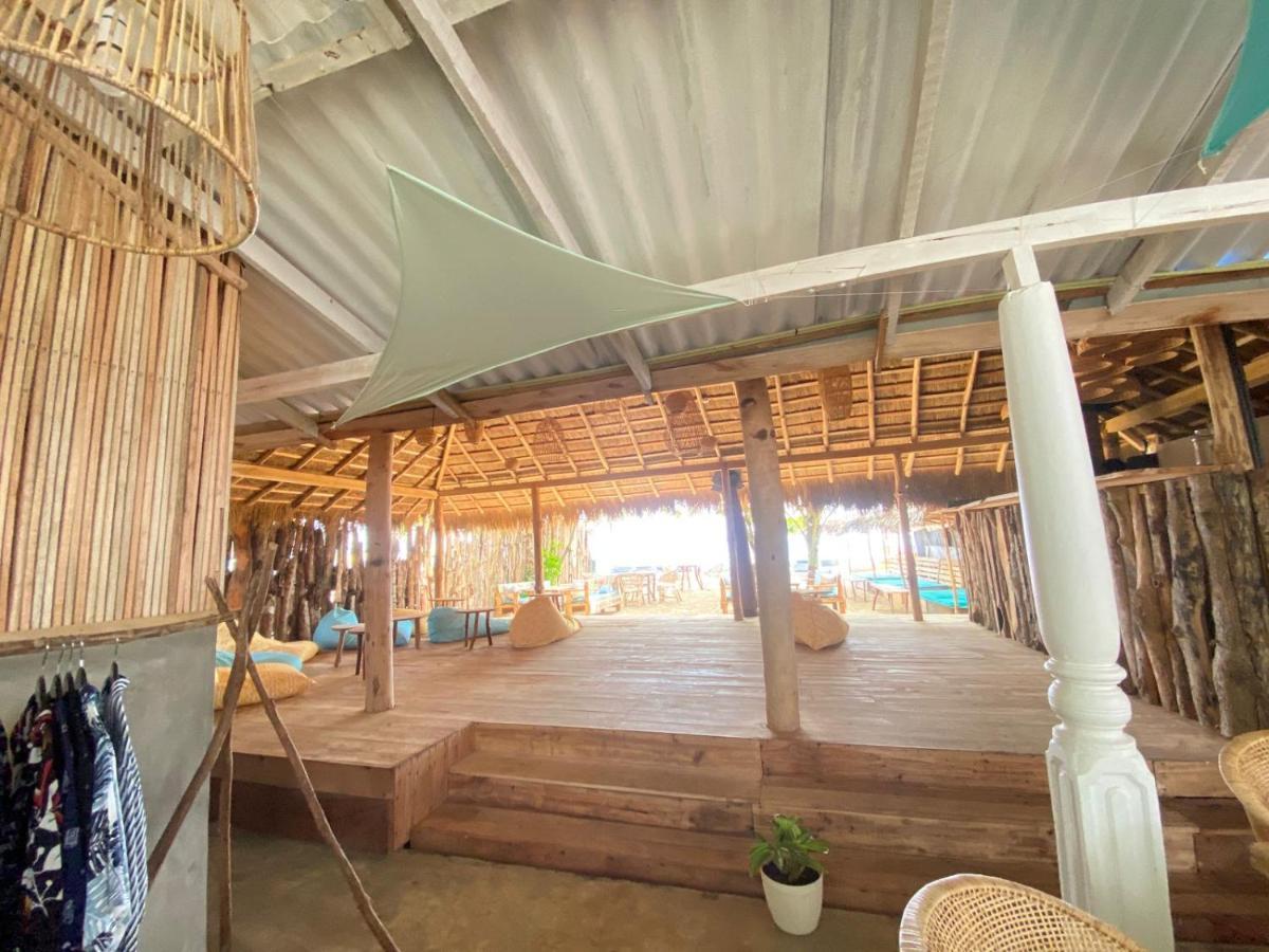 Sky Breeze Unawatuna Exterior foto